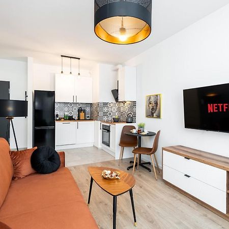Kairos Apartments -Tower II Premium - Darmowy Parking, Silownia, Sauna - Scisle Centrum Катовице Экстерьер фото
