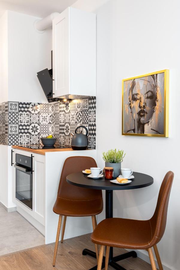 Kairos Apartments -Tower II Premium - Darmowy Parking, Silownia, Sauna - Scisle Centrum Катовице Экстерьер фото